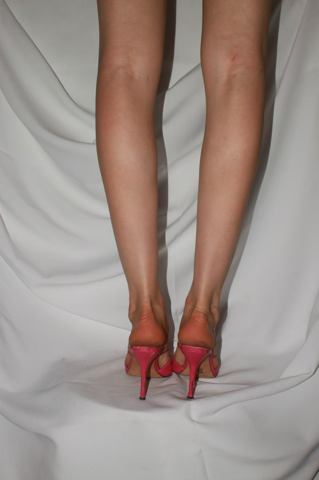 Hot pink leather heels by Pura Lopez
